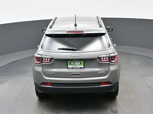 Used 2023 Jeep Compass Latitude image 35