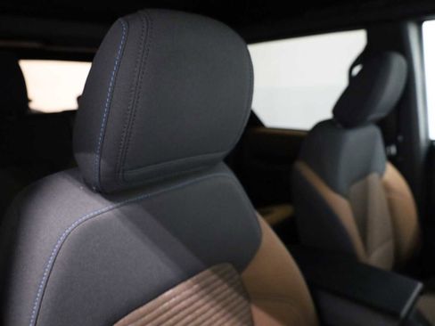 Used 2021 Ford Bronco Outer Banks image 19