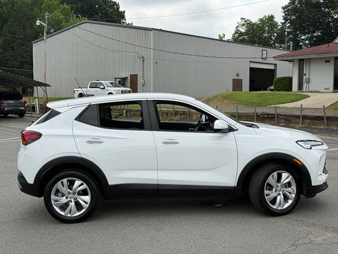 Used 2024 Buick Encore GX Preferred FWD image 8