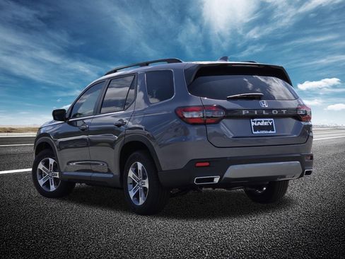 New 2026 Honda Pilot EX-L image 8