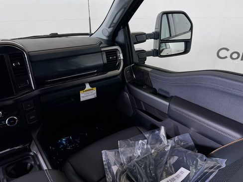 New 2026 Ford F350 Lariat w/ Black Appearance Package AWD/4WD image 28