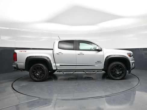 Used 2020 Chevrolet Colorado LT w/ Colorado RST Special Edition AWD/4WD image 18