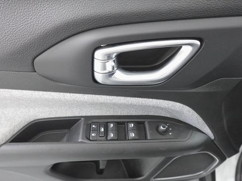 Used 2022 Jeep Compass Latitude image 8