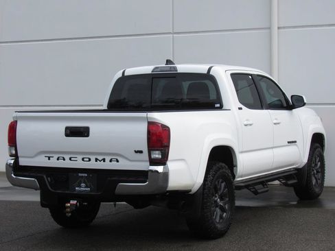 Used 2023 Toyota Tacoma SR5 RWD image 6