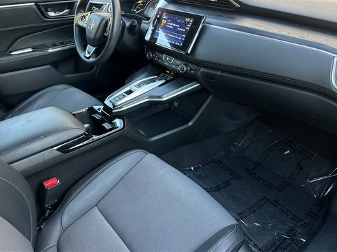 Certified 2021 Honda Clarity Base image 17