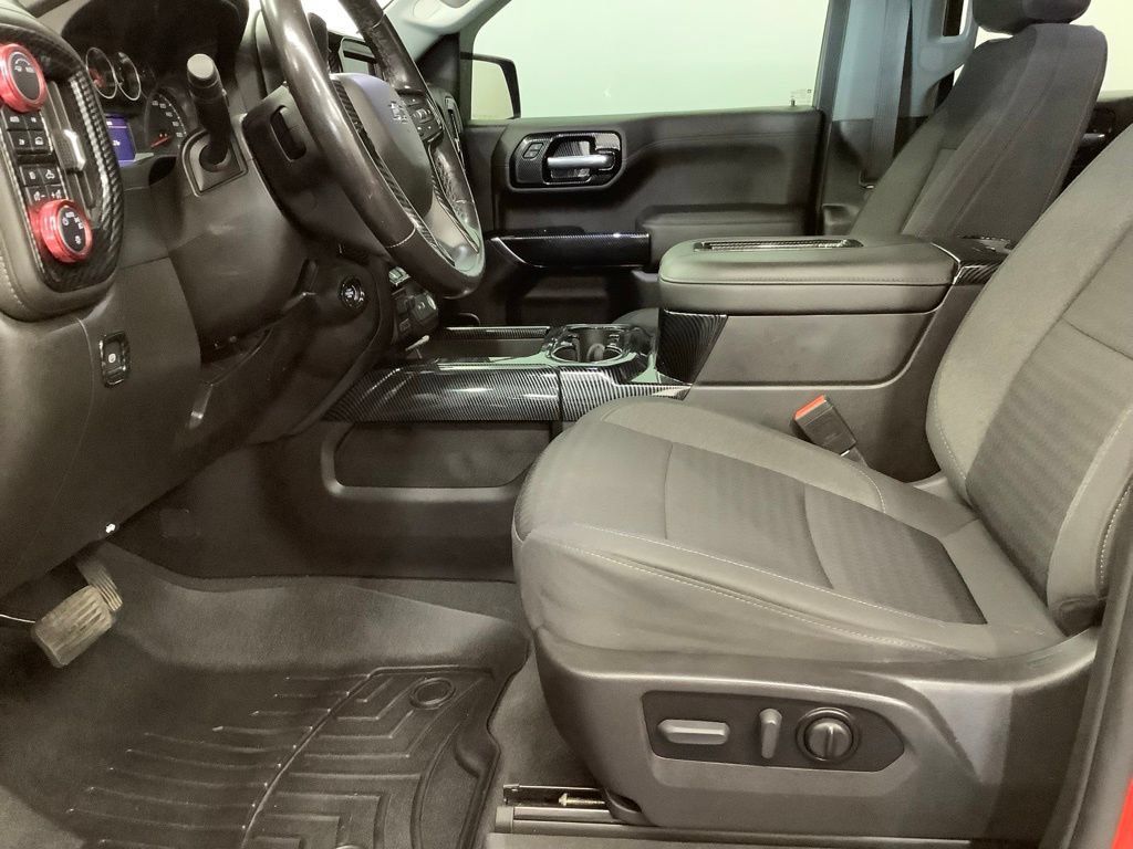 Used 2021 Chevrolet Silverado 1500 RST w/ Bed Protection Package AWD/4WD image 12