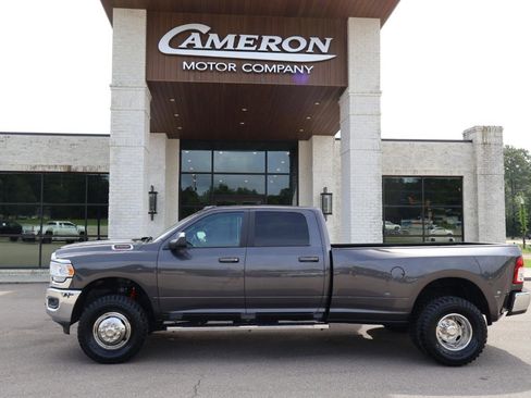 Used 2021 RAM 3500 Lone Star w/ Level 1 Equipment Group AWD/4WD image 2