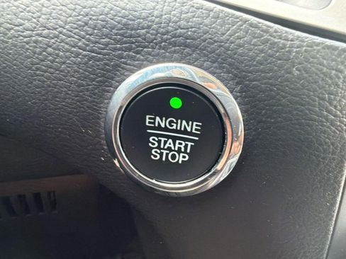 Used 2016 Ford Edge SEL AWD/4WD image 24