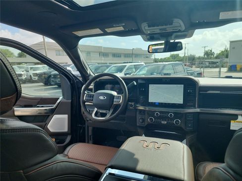 New 2026 Ford F250 King Ranch w/ Chrome Package AWD/4WD image 28
