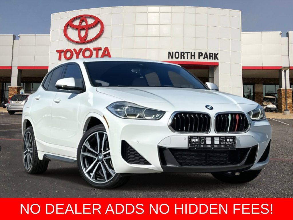 Used 2023 BMW X2 sDrive28i w/ M Sport Package FWD image 1