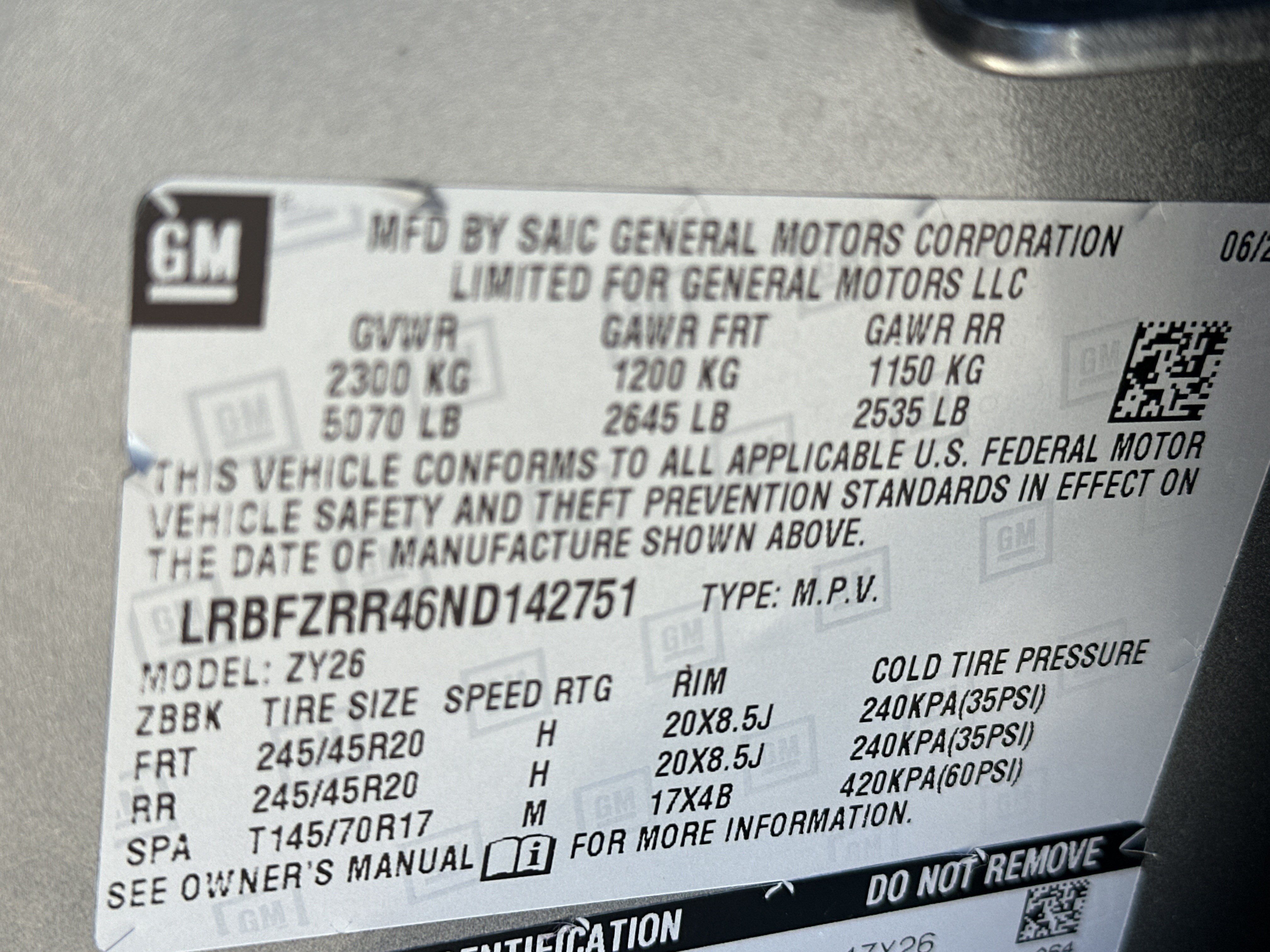 Used 2022 Buick Envision Avenir w/ Technology Package II FWD image 29