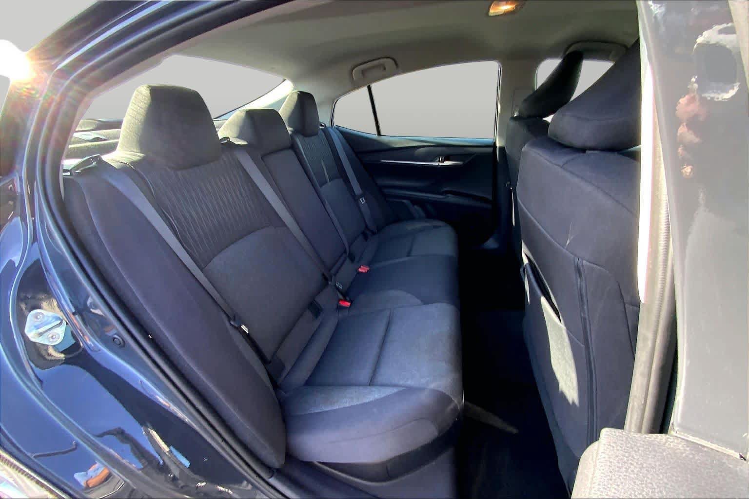 Used 2025 Toyota Camry LE FWD image 20
