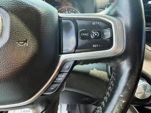 Used 2019 RAM 1500 Laramie AWD/4WD image 22