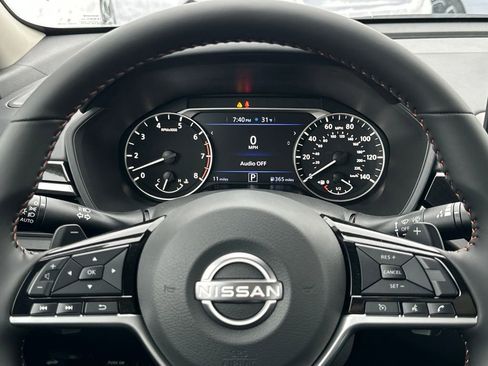 New 2025 Nissan Altima 2.5 SR w/ SR Premium Package image 18