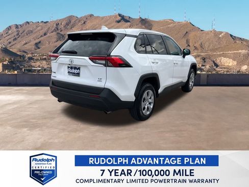 Used 2024 Toyota RAV4 LE image 6