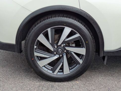 Used 2023 Nissan Murano SL w/ SL Moonroof Package AWD/4WD image 11