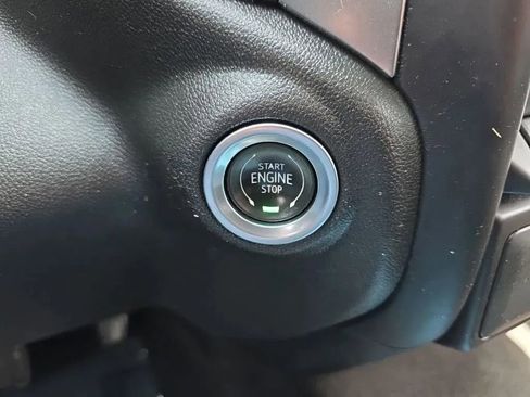 Used 2021 Chevrolet Silverado 1500 LT image 27