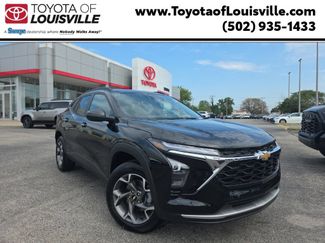 Used 2025 Chevrolet Trax LT FWD video 1