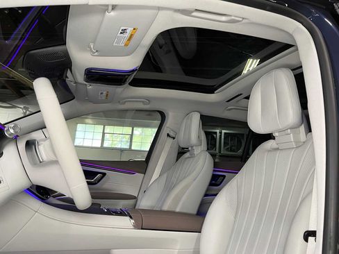 Certified 2023 Mercedes-Benz EQS 580 4MATIC SUV image 24