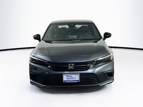 Used 2023 Honda Civic Sport image 2