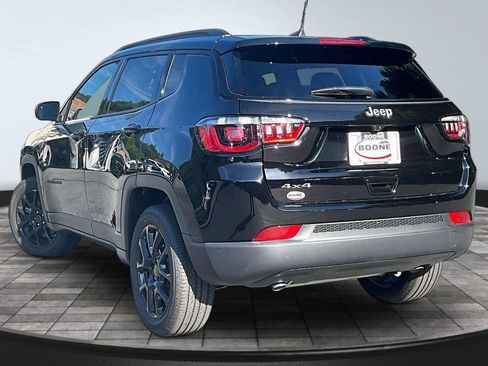 New 2026 Jeep Compass Latitude AWD/4WD image 4