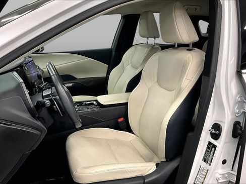 Used 2023 Lexus RX 350 FWD w/ Accessory Package image 8