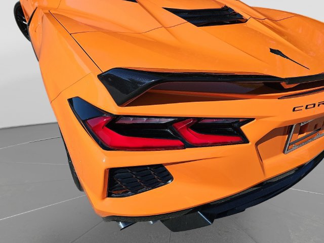 Used 2023 Chevrolet Corvette Stingray Premium Conv w/ Z51 Performance Package RWD image 36