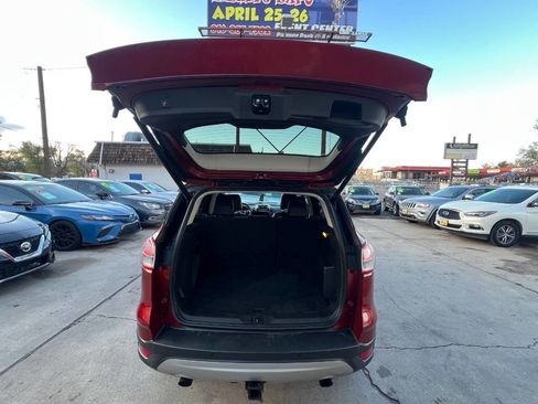 Used 2014 Ford Escape Titanium w/ Equipment Group 401A AWD/4WD image 8
