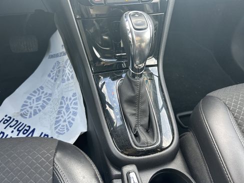 Used 2022 Buick Encore Preferred w/ Safety Package image 21