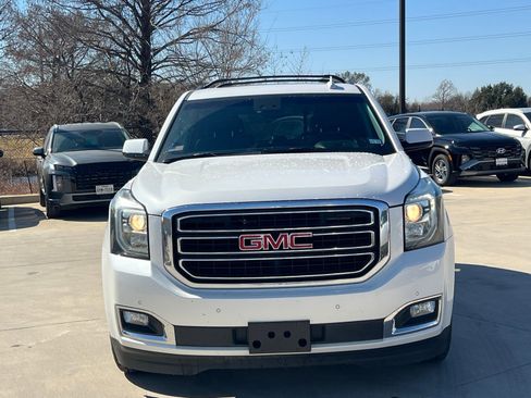 Used 2018 GMC Yukon SLT w/ Open Road Package image 2
