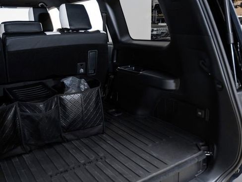 Used 2025 Toyota Land Cruiser image 73