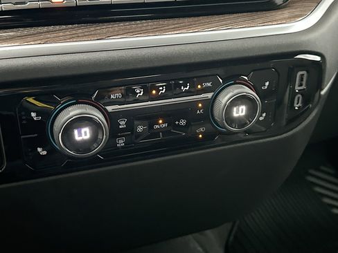 New 2025 Chevrolet Silverado 2500 LT w/ Safety Package image 19