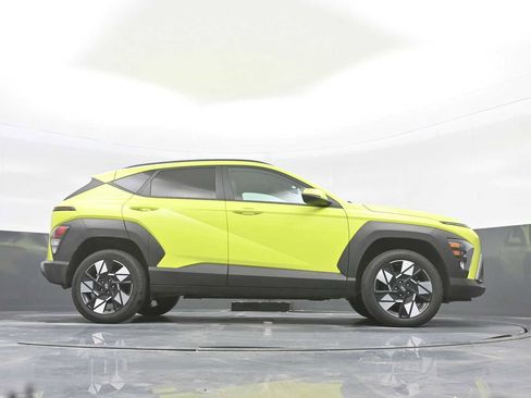 Used 2024 Hyundai Kona SEL w/ Convenience Package image 36