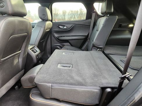 Used 2022 Chevrolet Blazer Premier w/ Enhanced Convenience Package image 35