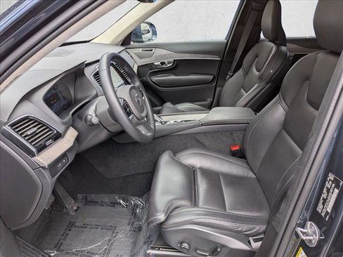 Certified 2024 Volvo XC90 T8 Ultimate AWD/4WD image 17