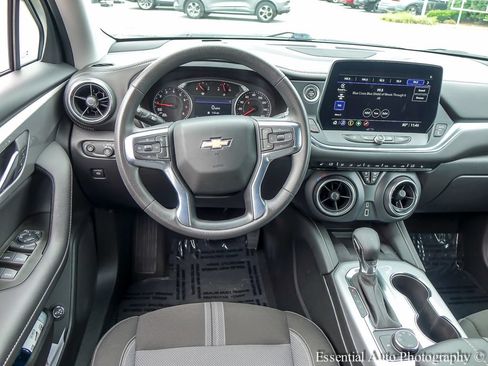 Used 2023 Chevrolet Blazer LT w/ Convenience Package AWD/4WD image 11