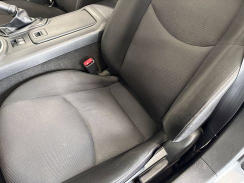 Used 2014 MAZDA MX-5 Miata Club RWD image 35