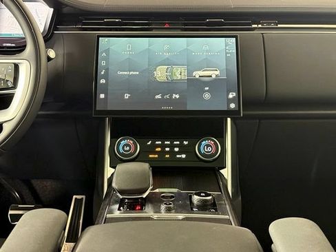 Used 2023 Land Rover Range Rover First Edition AWD/4WD image 23