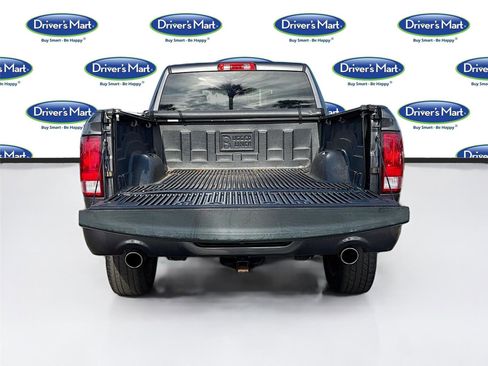 Used 2017 RAM 1500 Express image 23