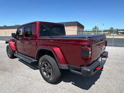 Used 2021 Jeep Gladiator Rubicon AWD/4WD image 3