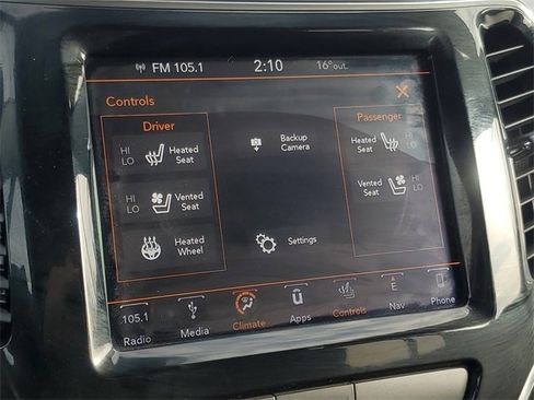 Used 2019 Jeep Cherokee Overland image 23