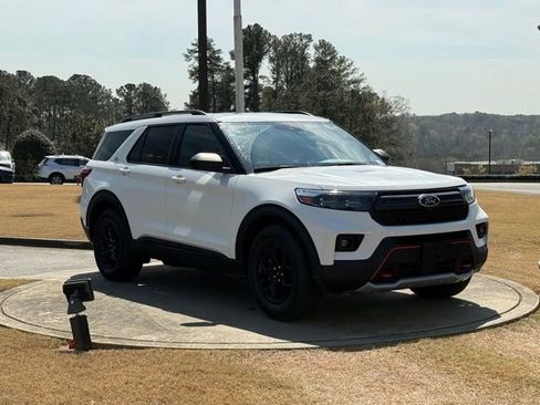 Used 2021 Ford Explorer Timberline image 9
