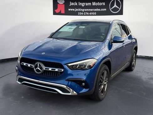 New 2025 Mercedes-Benz GLA 250 image 1
