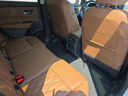 New 2026 Nissan Rogue Platinum w/ Platinum Premium Package AWD/4WD image 11