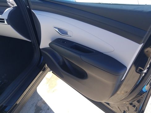 New 2026 Hyundai Tucson SEL FWD image 16