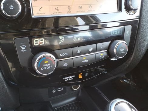 Used 2020 Nissan Rogue Sport SL image 17