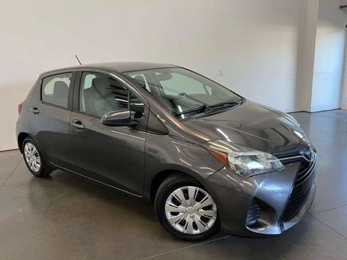 Used 2016 Toyota Yaris L image 26