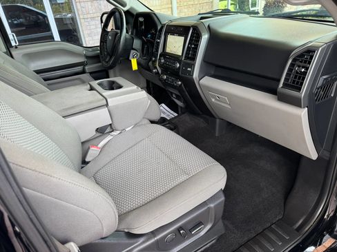 Used 2018 Ford F150 XLT w/ Equipment Group 302A Luxury AWD/4WD image 24