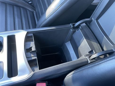 Used 2023 Ford Edge SEL image 48