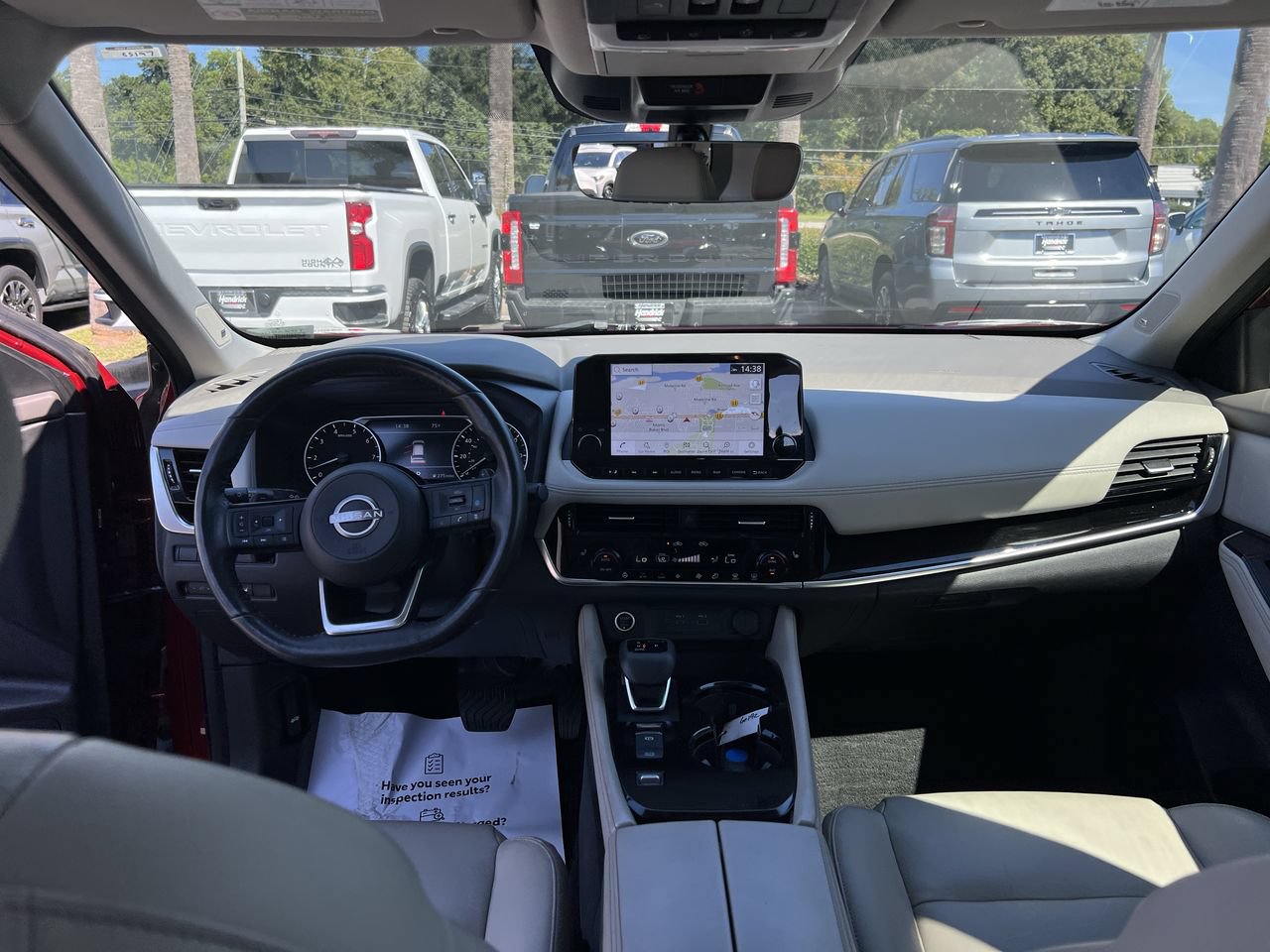 Used 2023 Nissan Rogue SL w/ SL Premium Package FWD image 31